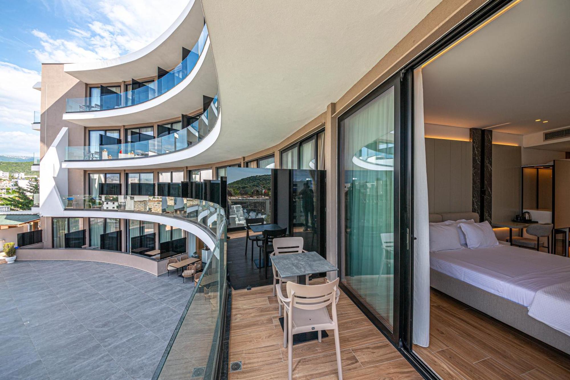 Nobbu Hotel 4*